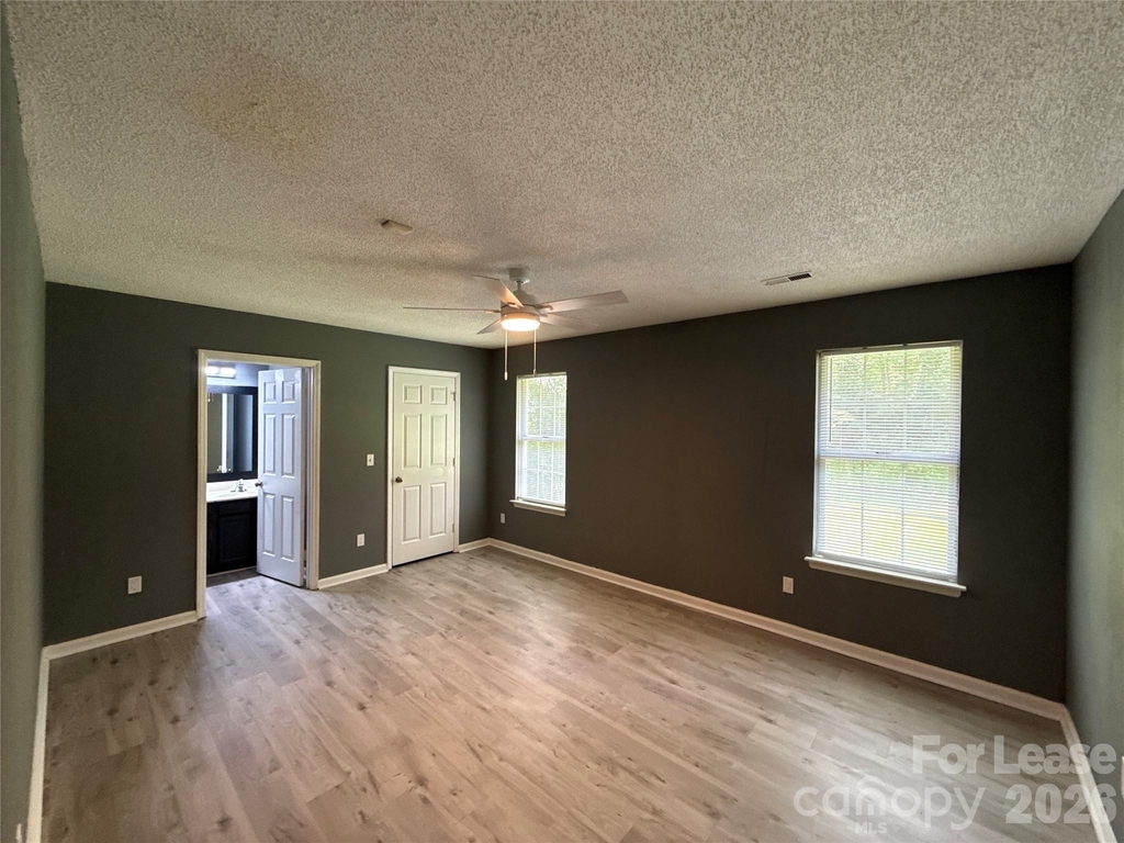 11111 Meadow Bank Lane - Photo 8
