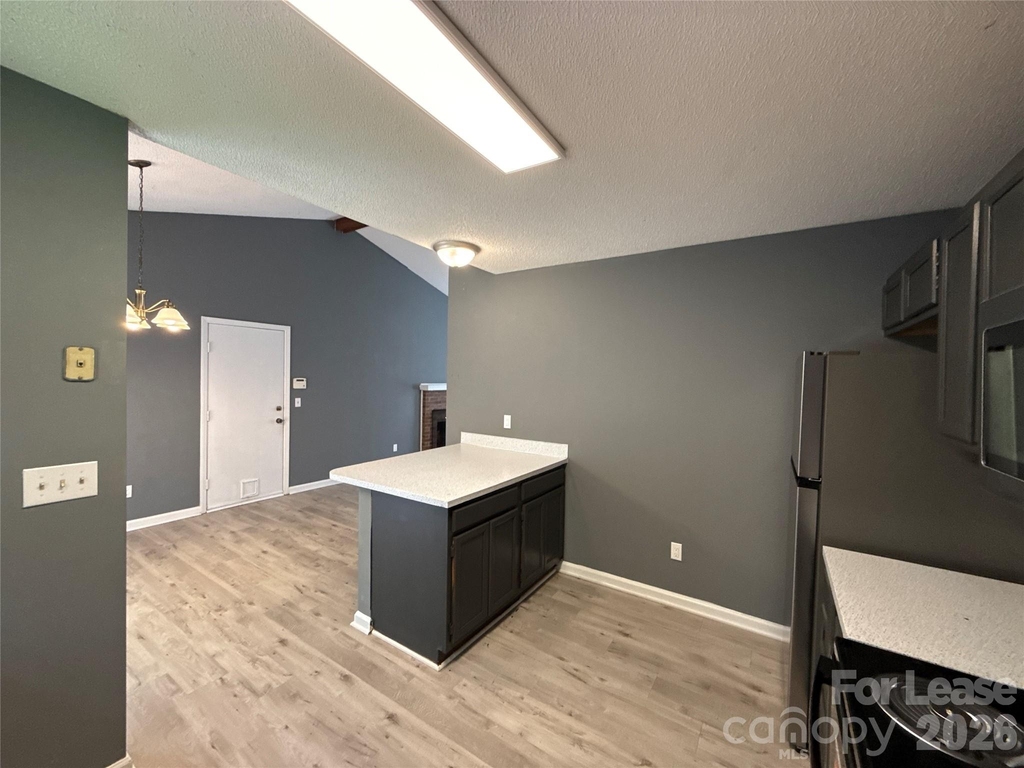 11111 Meadow Bank Lane - Photo 6