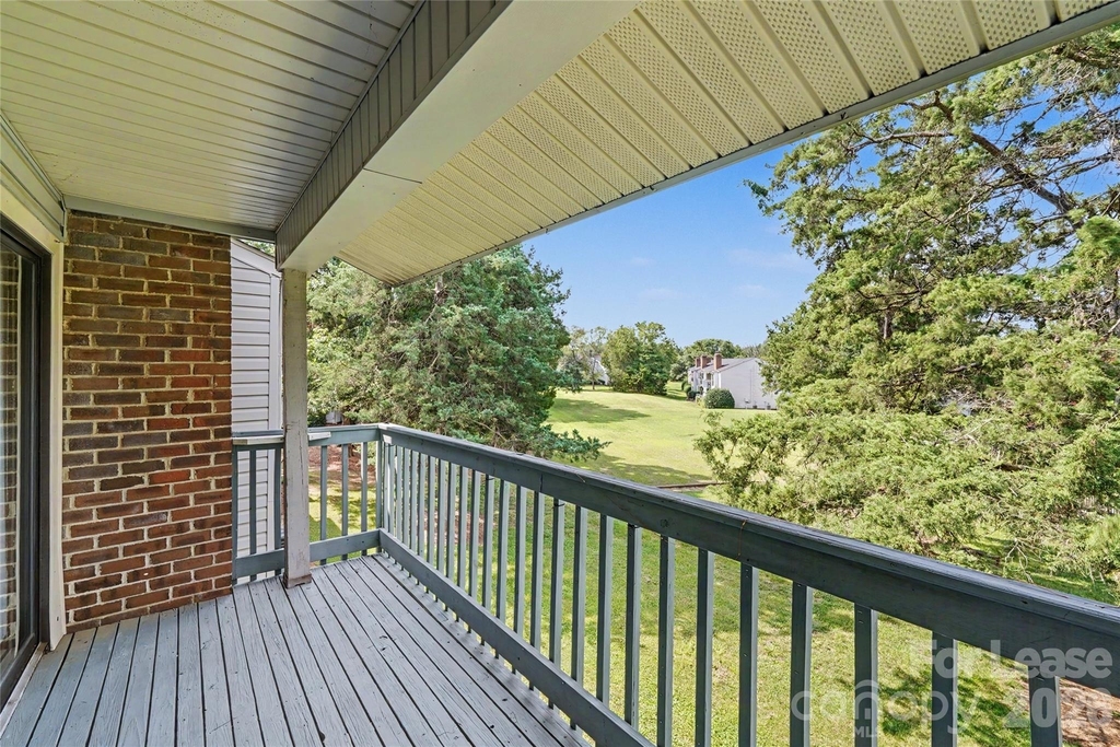 10971 Harrowfield Road - Photo 3