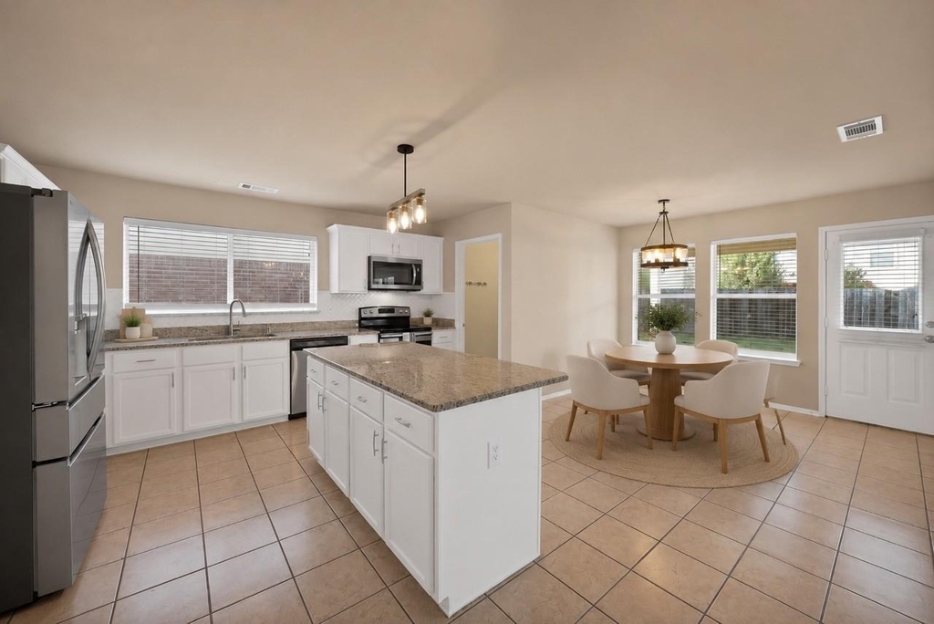 3201 Hoover Drive - Photo 11