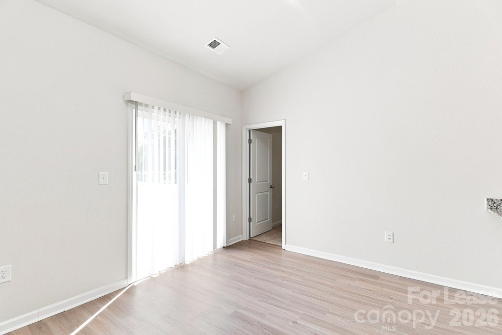 221 Aniston Lane - Photo 12