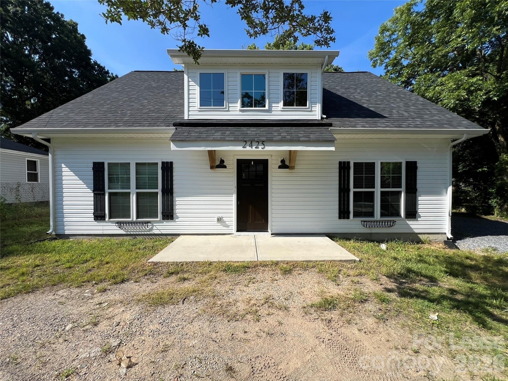 2425 Milton Avenue - Photo 0