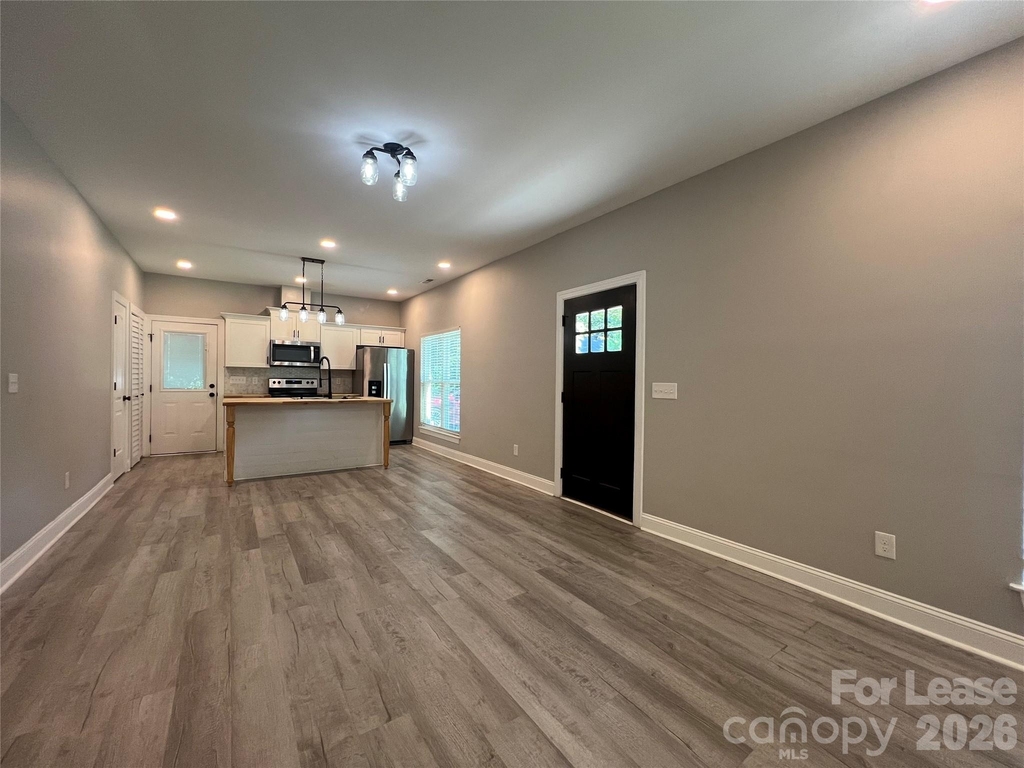 2425 Milton Avenue - Photo 2