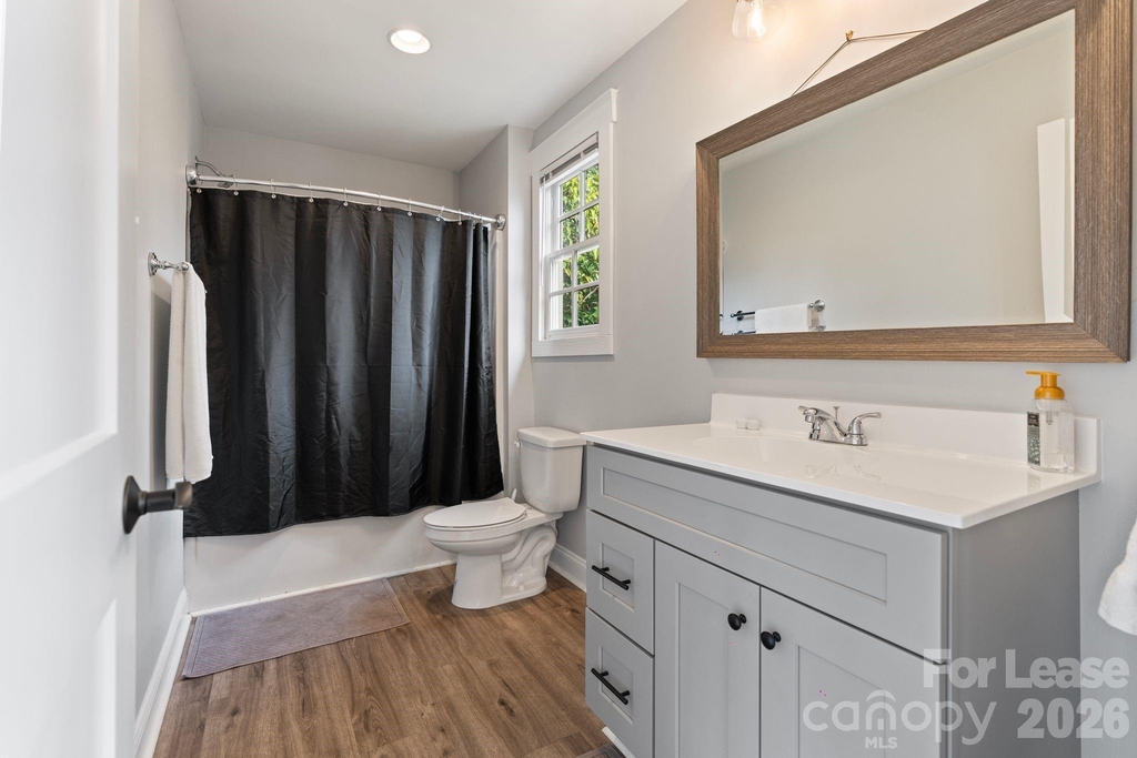 425 Tremont Avenue E - Photo 35