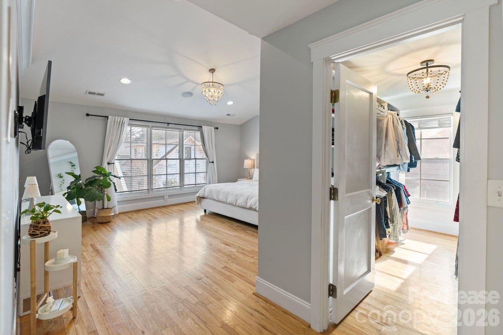 425 Tremont Avenue E - Photo 19