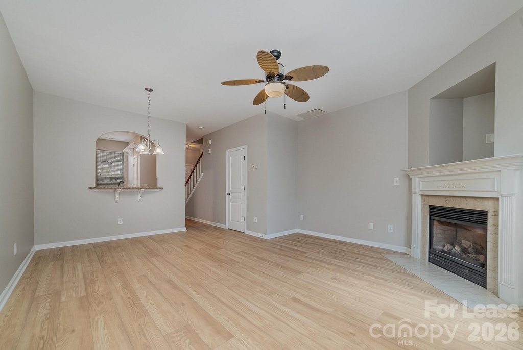 825 Gentlewinds Court - Photo 4