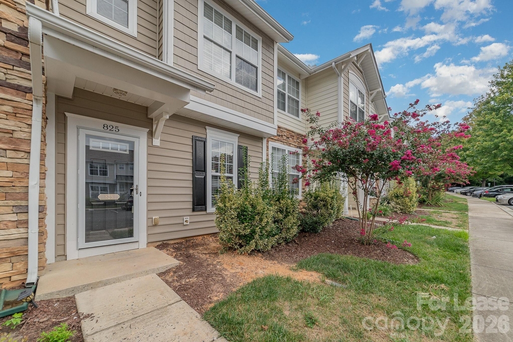 825 Gentlewinds Court - Photo 1