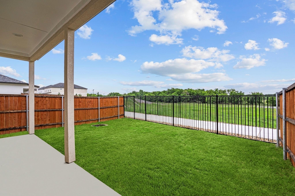 3294 Ganzer Road W - Photo 16
