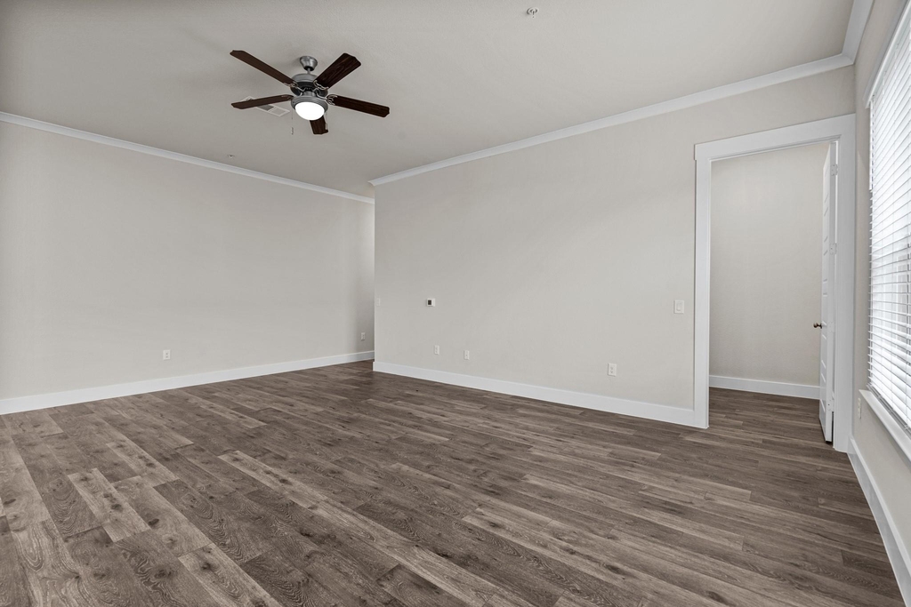 3293 Ganzer Road W - Photo 3