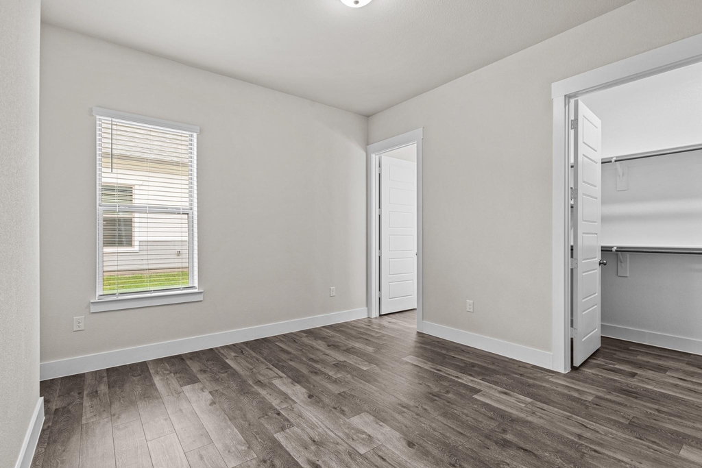3291 Ganzer Road W - Photo 17