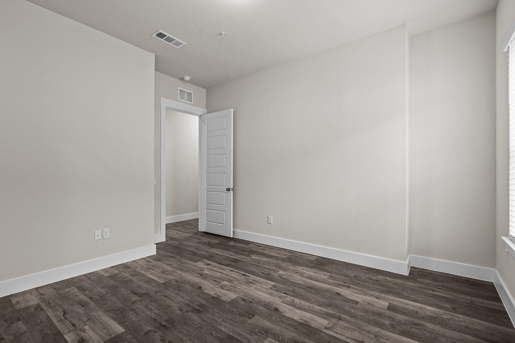3291 Ganzer Road W - Photo 19