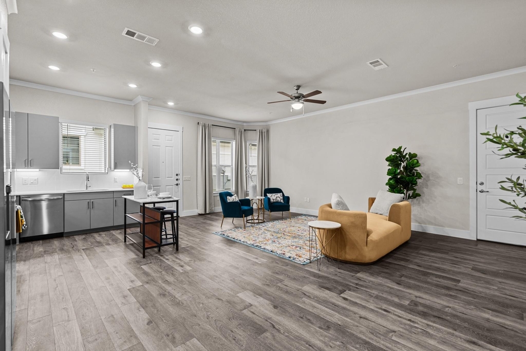 3291 Ganzer Road W - Photo 2