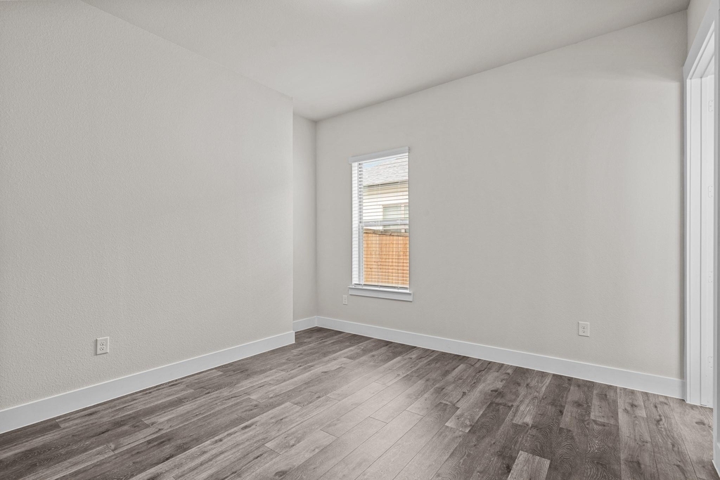 3291 Ganzer Road W - Photo 20