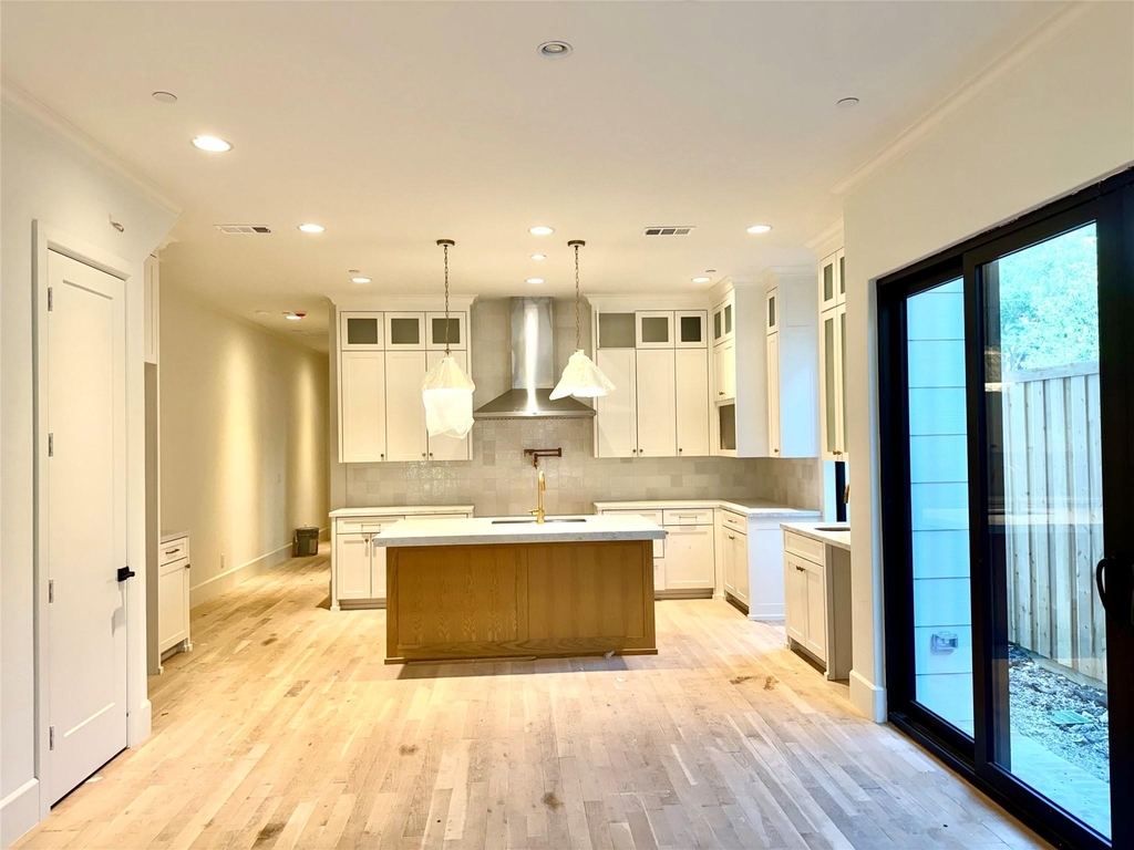 4428 Glenwick Lane - Photo 3