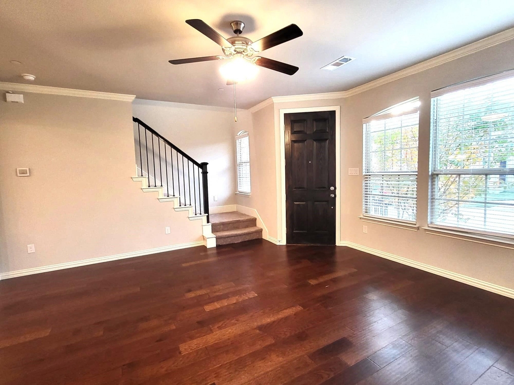 829 Ben Lane - Photo 1