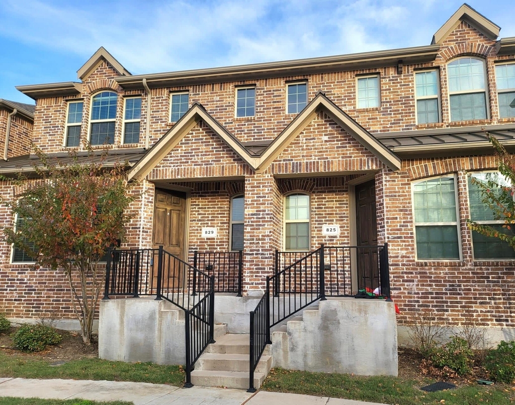 829 Ben Lane - Photo 2