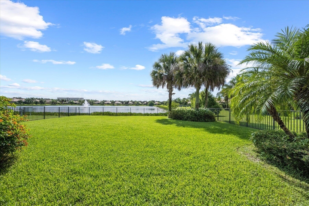 2899 Florence Street - Photo 33
