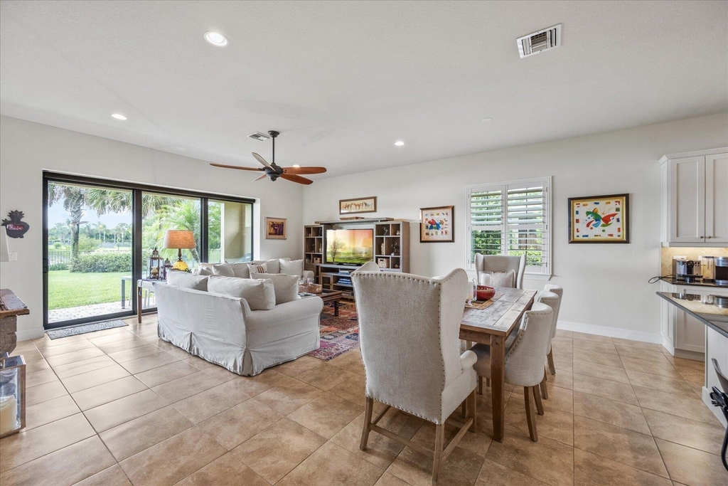 2899 Florence Street - Photo 16