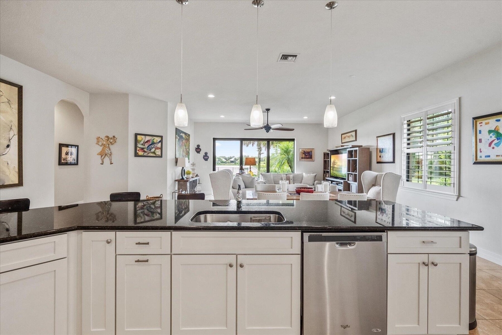 2899 Florence Street - Photo 15