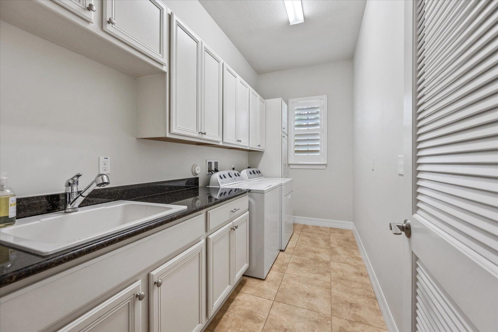 2899 Florence Street - Photo 31