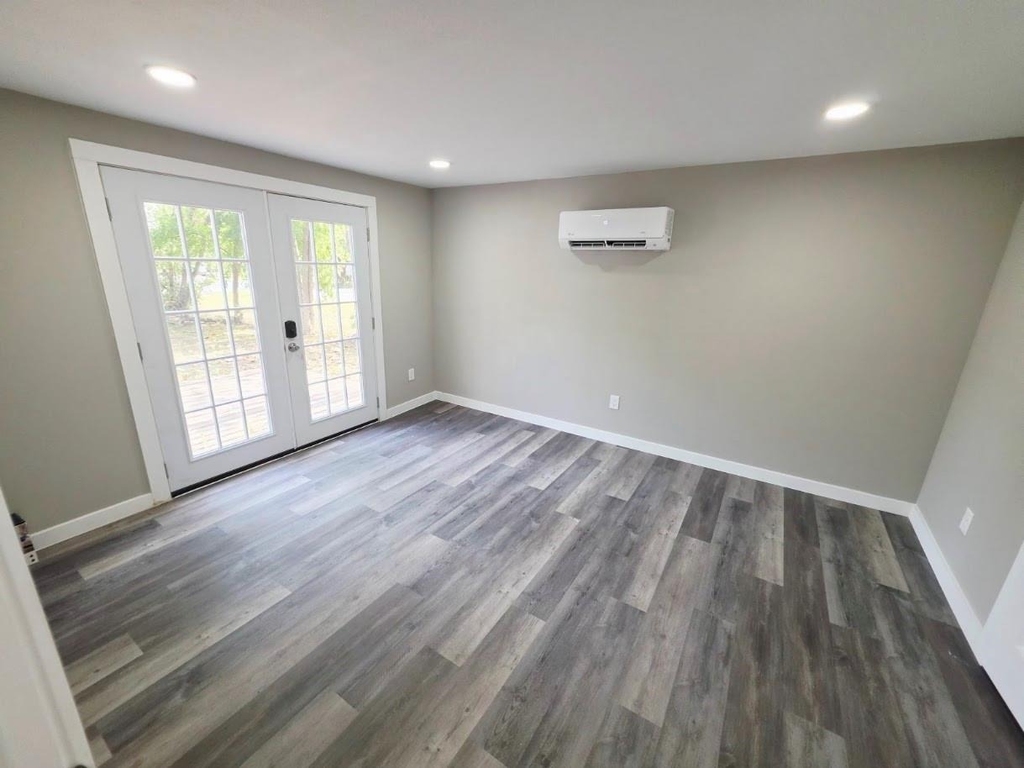 223 E Shreveport Street - Photo 17