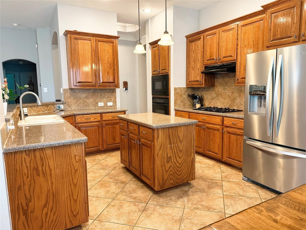 6852 Seacoast Drive - Photo 8