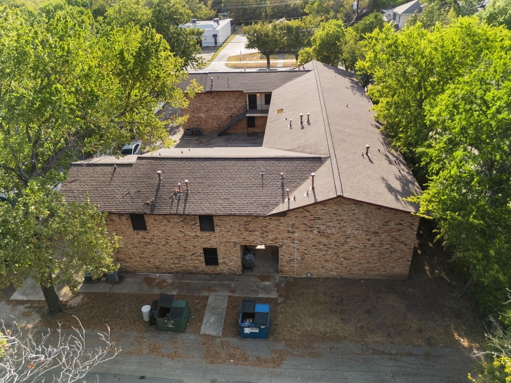 1108 N Elm Street - Photo 5