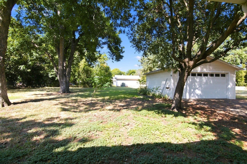603 Merritt Street - Photo 24