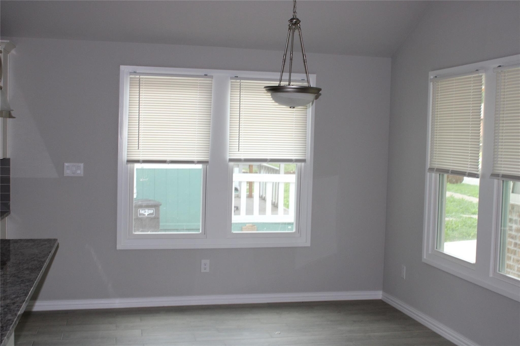 1009 E Cannon Street - Photo 6