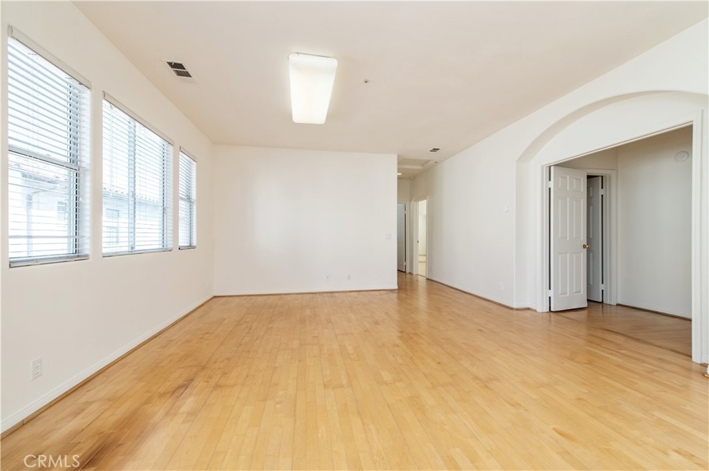 326 Genoa - Photo 15