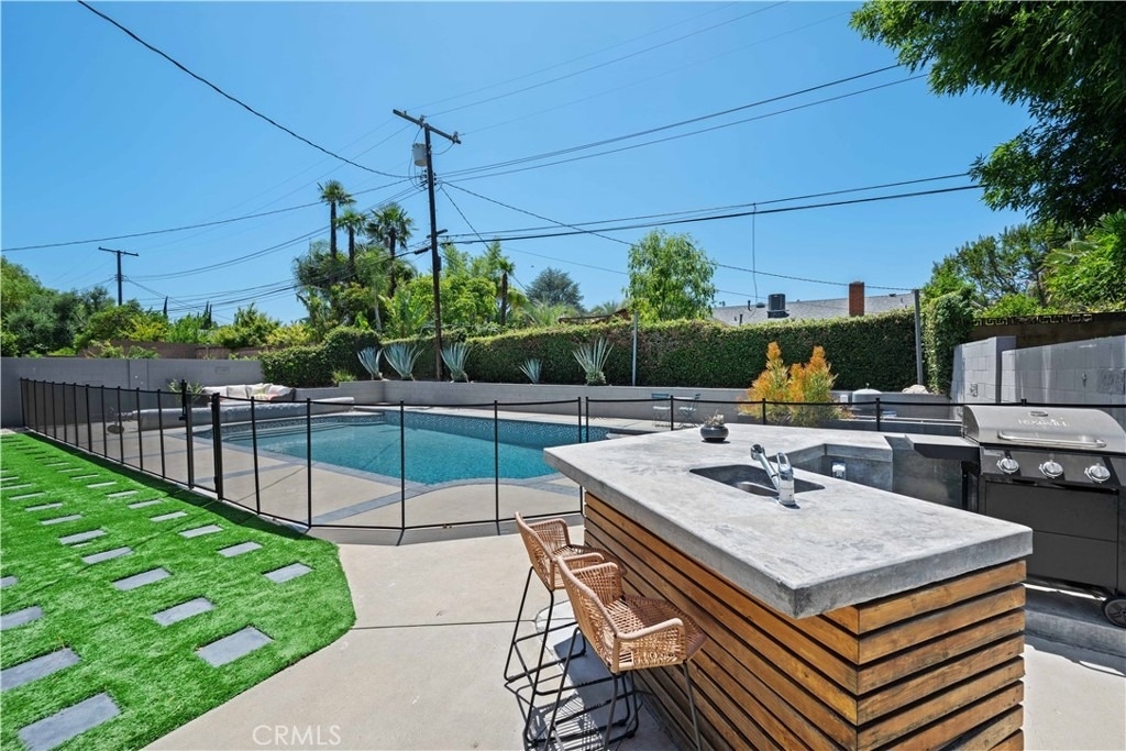 6709 Sheltondale Avenue - Photo 29