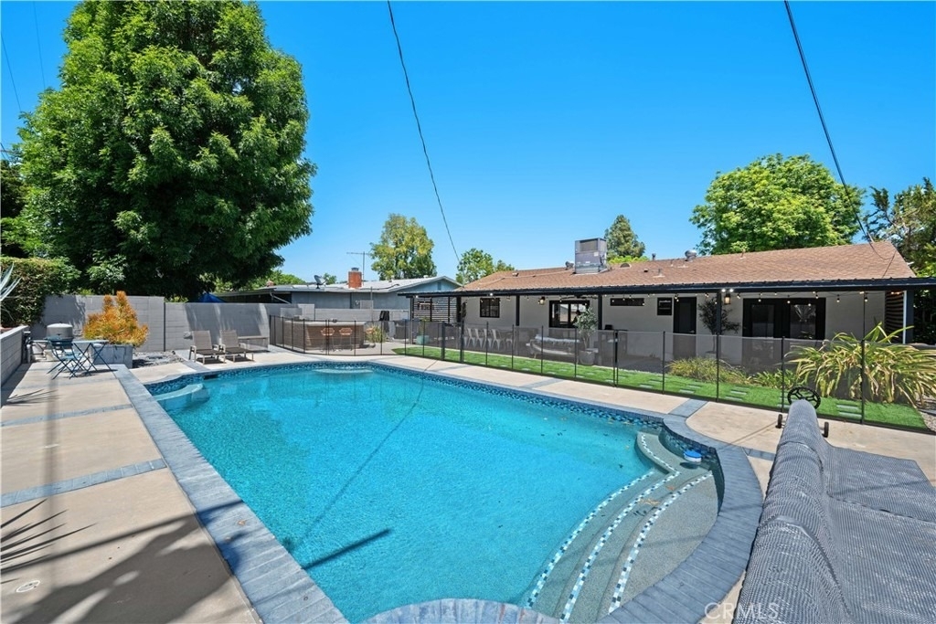 6709 Sheltondale Avenue - Photo 28