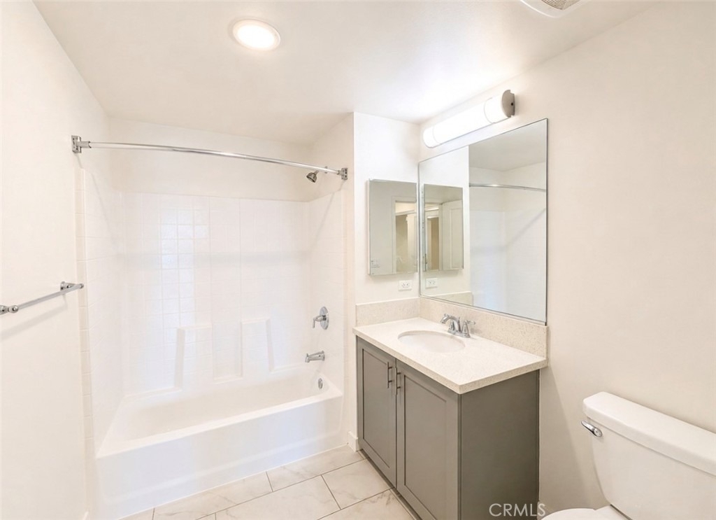 1025 S Berendo Street - Photo 12