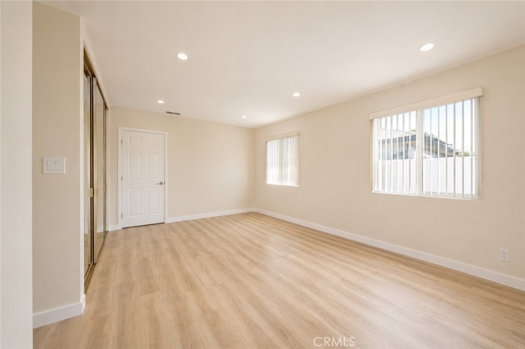 19930 Hatton Street - Photo 18