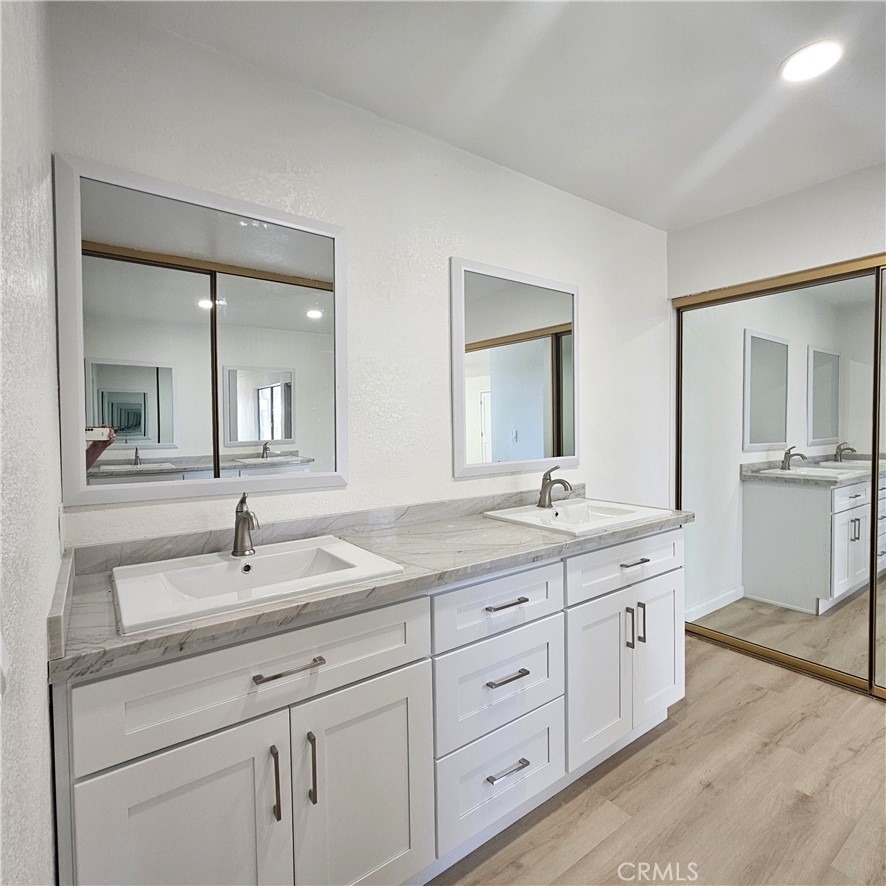 289 S Solomon - Photo 24