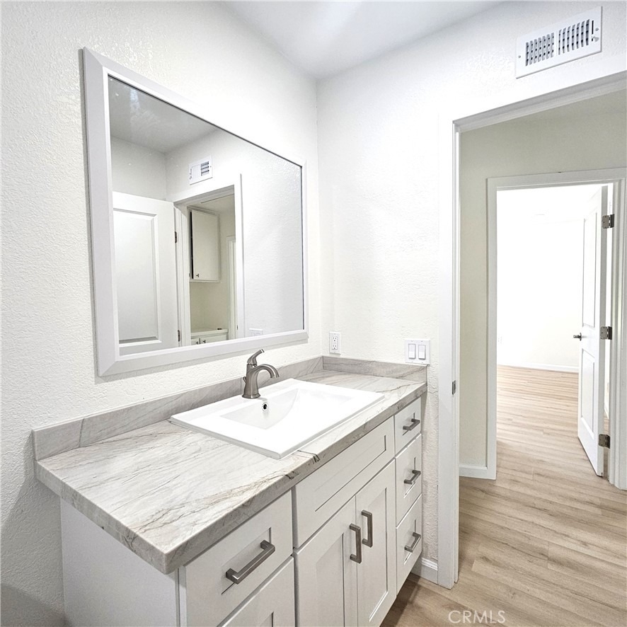 289 S Solomon - Photo 32