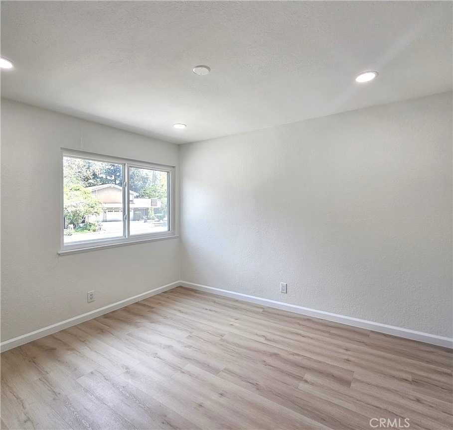289 S Solomon - Photo 27