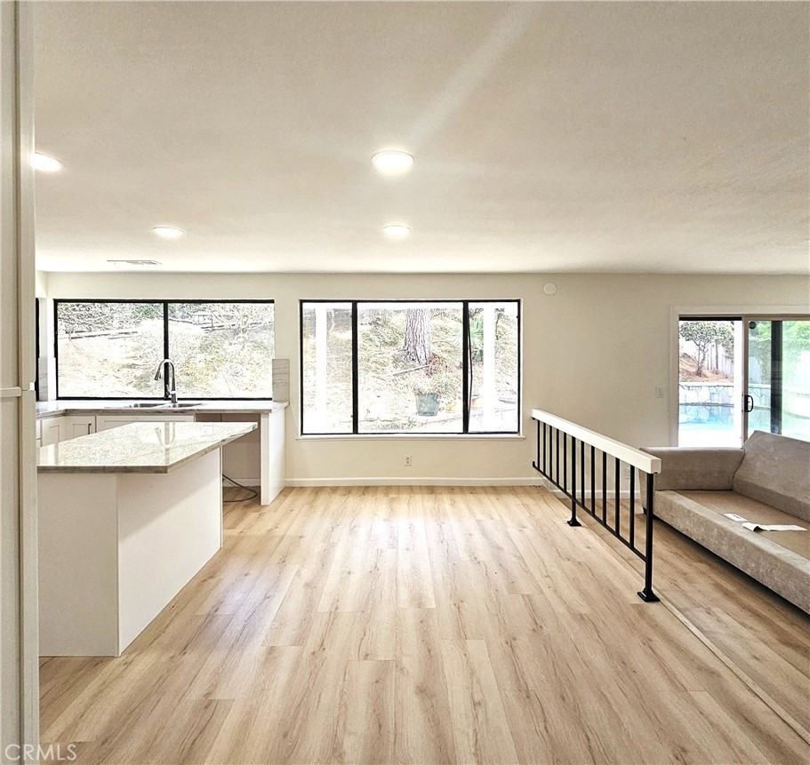 289 S Solomon - Photo 9