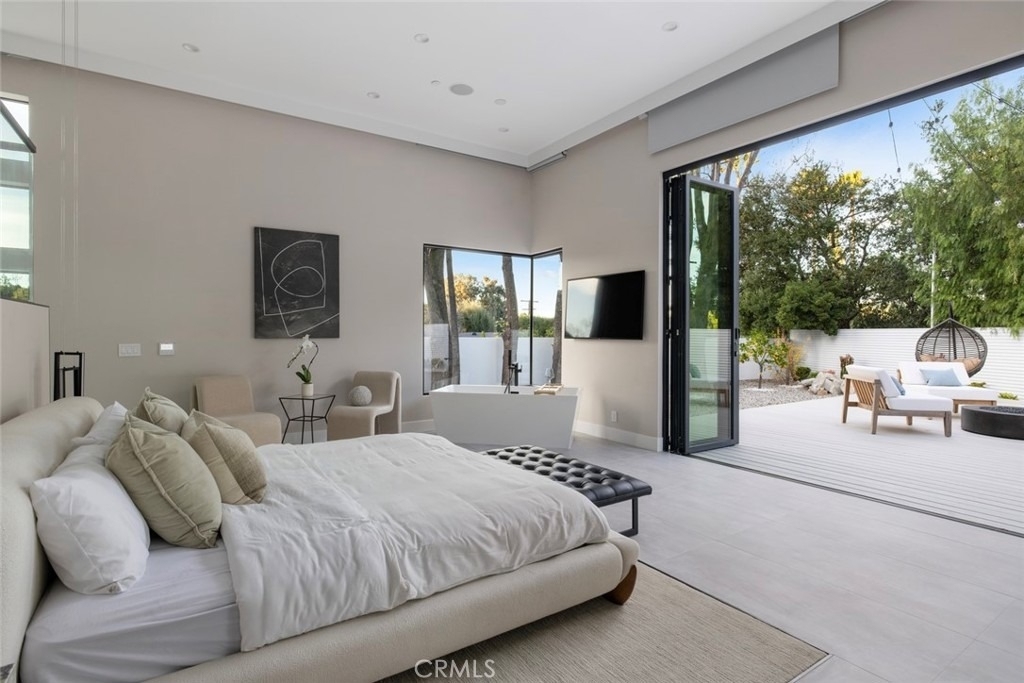 22020 Alizondo - Photo 22