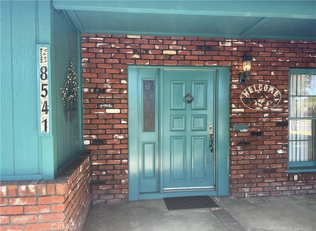 8541 Orangewood - Photo 0