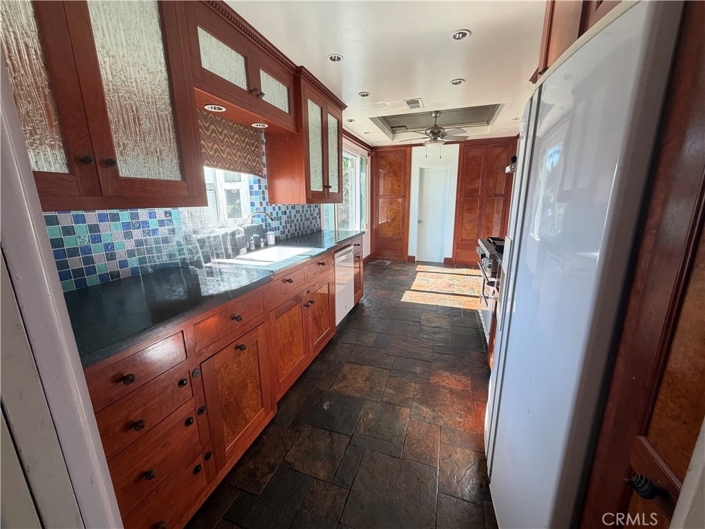 8541 Orangewood - Photo 8