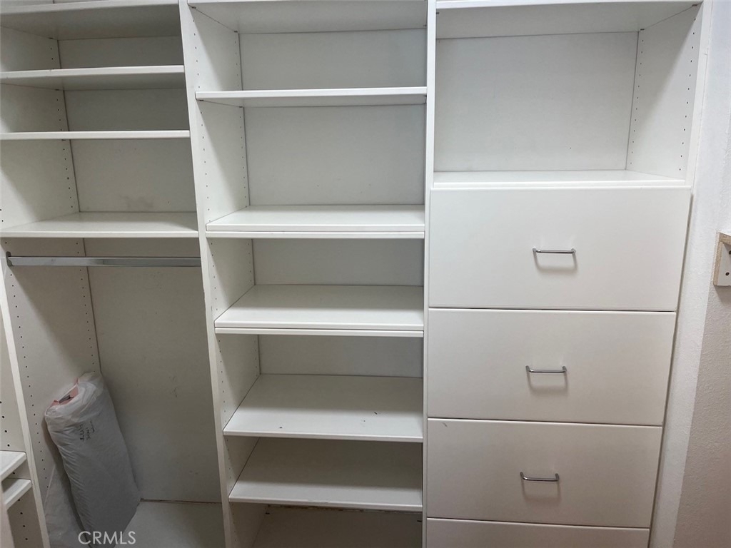 918 21st - Photo 25