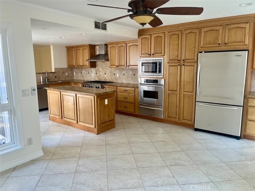 918 21st - Photo 5