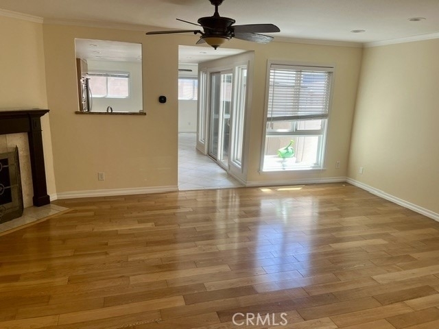 918 21st - Photo 2