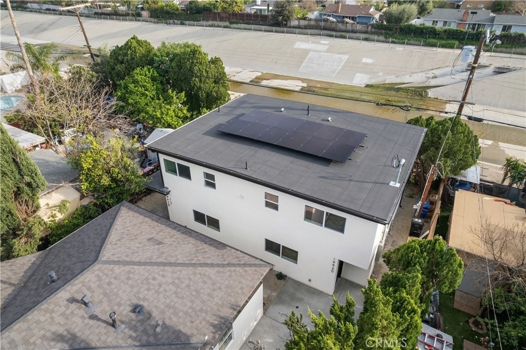 19920 Kittridge Street - Photo 15