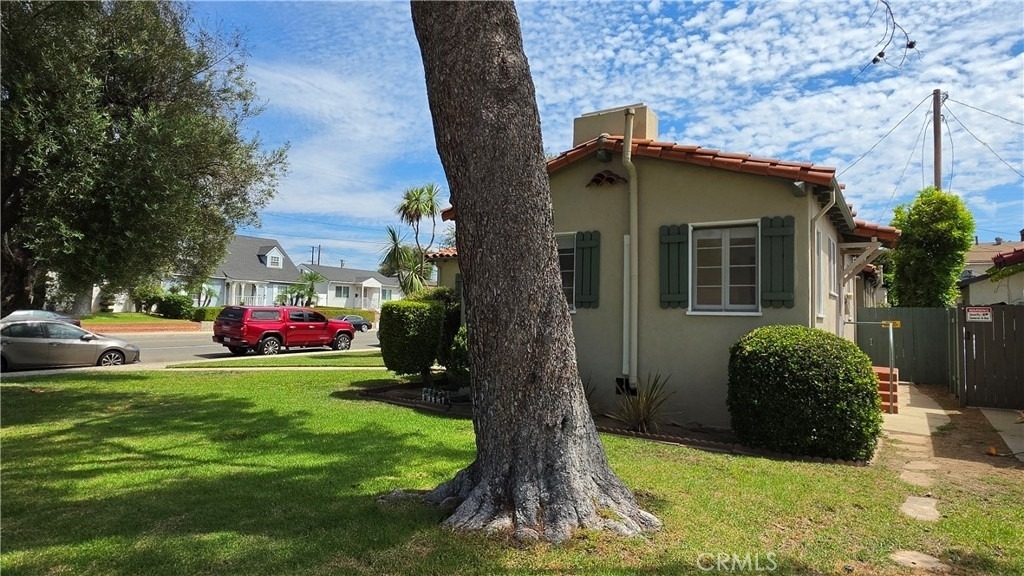 2102 La Paloma - Photo 4