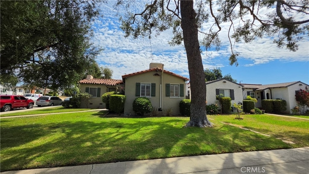 2102 La Paloma - Photo 3