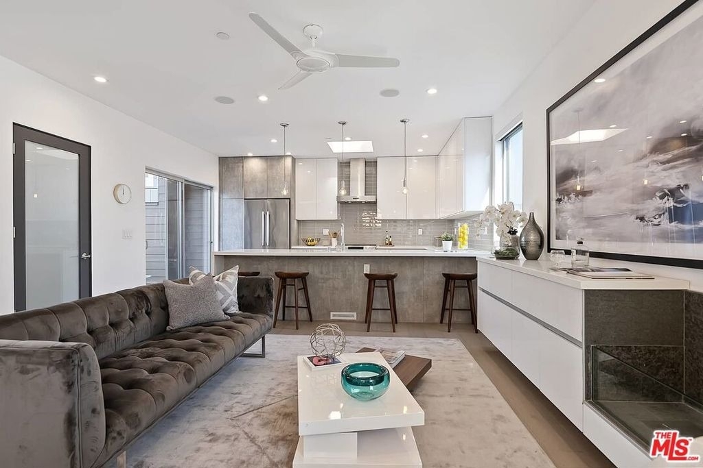 7190 Formosa Fusion Court - Photo 5