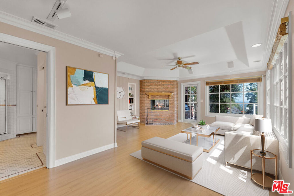 3836 Glenridge Drive - Photo 14