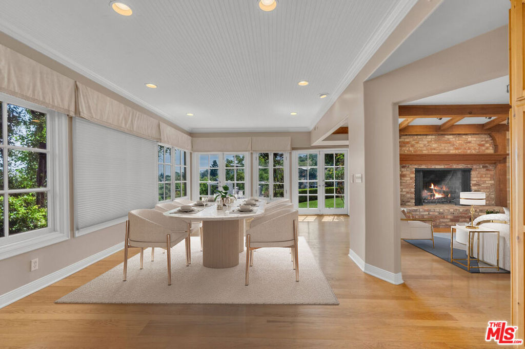 3836 Glenridge Drive - Photo 6